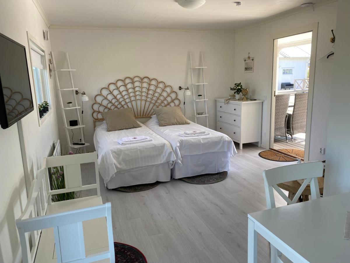 וארברג Strandgarden Logi מראה חיצוני תמונה